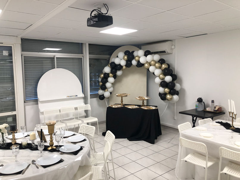 Location salle de mariage séminaire anniversaire baptême baby shower fiançailles professionnel particulier Nîmes Gard 30Location salle de mariage séminaire anniversaire baptême baby shower fiançailles professionnel particulier